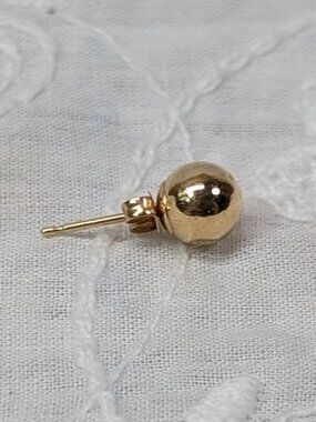 Vintage Single 6mm 14K Gold Post Stud Earring